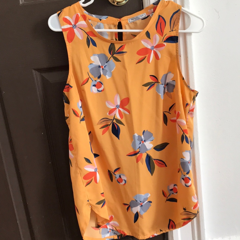 Sleeveless top